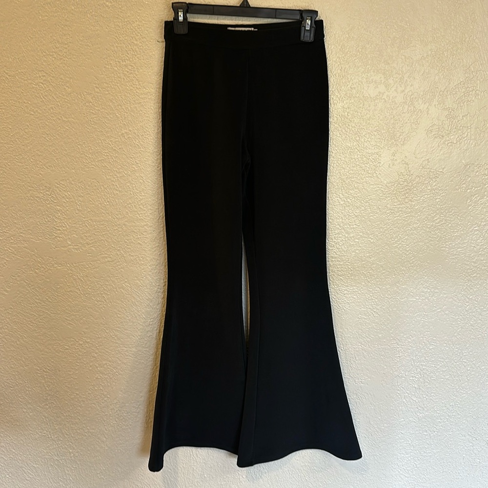 TAPEMEASURE New York Bell Bottom Pants